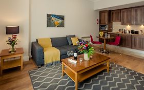 Premier Suites Dublin, Leeson Street